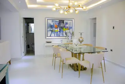 Image de Lovely 3 bedroom Condo