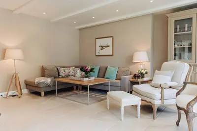 Image de Captain's house Joana - Spacious captain's house with beautiful garden in the middle of Alt