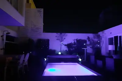 Image de Petite maison de vacances de 30m2 pouvant accueillir jusqu’à 2 adultes 2 enfants