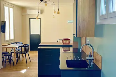 Image de T3 5min from the beaches and creeks, Free secure parking! !