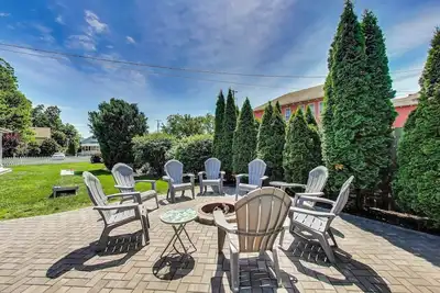 Image de Captain Cook: Walk to Lake, Hot Tub, Sleeps 9