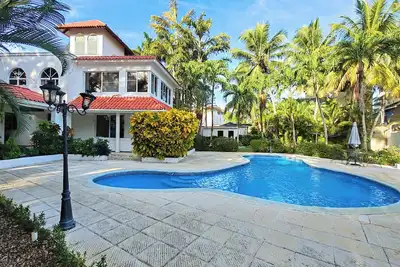 Image de Sosua 7 Bedroom Mansion Bachelors Allowed + Bonus