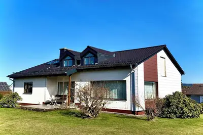 Image de Appartement de vacances \"Waldhütter\" avec vue sur les montagnes, terrasse partagée et Wi-Fi