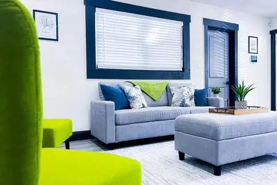 Image de Charming Bungalow centrally located in South Tampa