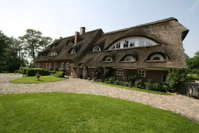 Image de Erlenhof Steinau Fachwerkhaus mit Reetdach