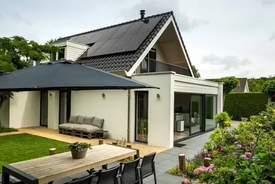Image de De Bongerd 63 luxury holiday villa in Renesse near beach and sea