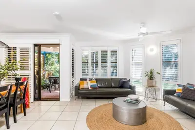 Image de Calinda Sol 6 - Byron beachside perfection. . . . best location!