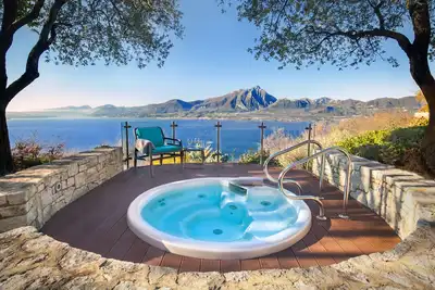 Image de Villetta Blue Panorama With Private Jacuzzi