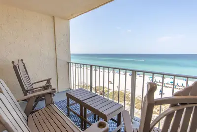Image de ~6th Floor 2br 2ba @ Regency Towers w/ Beach Chairs~