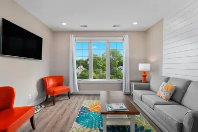 Image de 2 Bedroom CitySide Lofts : Unit 13 Top Floor