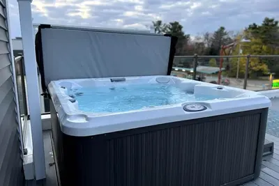 Image de Private Rooftop With Hot Tub CitySide Lofts: 16