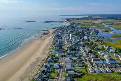 Atlantic Beach House - 6 bed/7 bath, steps to Wells Beach, Ocean and Marsh Views