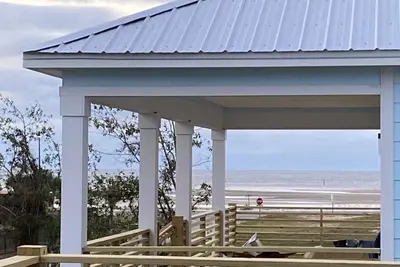 Image de Brand new home with Beautiful beach views