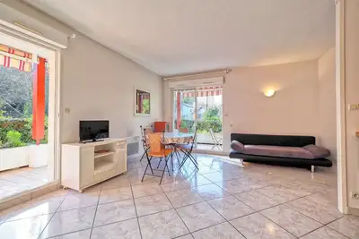 Image de Grand T1 St-Jean-De-Luz, Wifi, Terrasse Et Parking