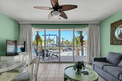 Image de 🌊200 Yards to Beach! Lazy River~Gulf&Pool Views~1br+Bk Destin West Gulfside 203