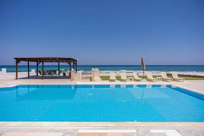 Image de Azure Seaside Apt#9