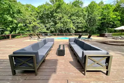 Image de Guest House w/ Pool and Hot Tub! 10min away from Lake Norfork!