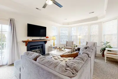 Image de Bayside at Bethany Lakes townhome w/central Ac, pool, hot tub & gym access