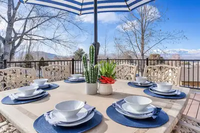 Image de The Sandy Sunset Retreat- with outdoor sauna and hot tub