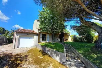 Image de Saint Palais sur Mer - Maison Proche Lac - 5 min à pied du Supermarche