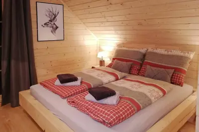 Image de Merveilleuse maison de vacances privée pour 6 personnes avec Wifi, Tv, terrasse et parking