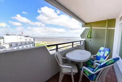 Image de Apartment in Haus Panorama with lake view towards Neuwerk Island.