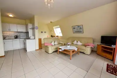 Image de Spacious 2-room vacation apartment on the 2nd floor of the Lee house