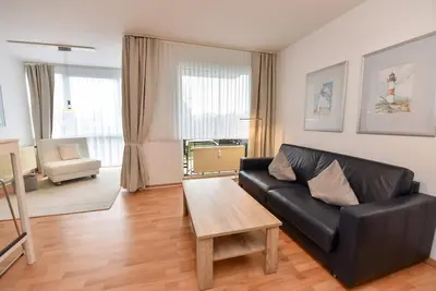 Image de Spacious 2-room apartment with balcony on the mezzanine floor of the Passat residence