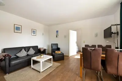 Image de 2-room apartment with south/west-facing balcony on the 2nd floor