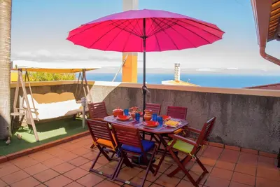 Image de Homerez - Maison charmante à Santa Cruz avec vue sur la mer
