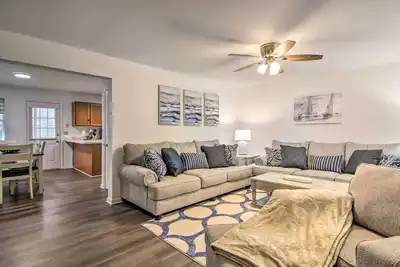 Image de Pool Access + Fire Pit: Ocean Pines Retreat!