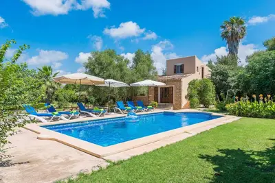 Image de Homerez - Villa charmante à Manacor avec piscine partagée.