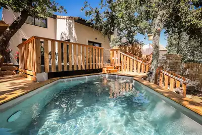 Image de Villa chic 4 pers grand confort-piscine chauffée-jacuzzi-wifi