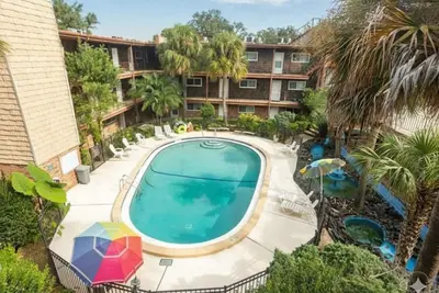 Image de Downtown Waterfront Condo