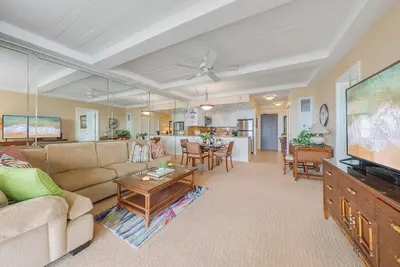 Image de Wha 712 Kaanapali OceanFront Condo w Ocean Views