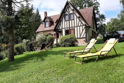 Image de Fibered and turnkey family country house on the edge of the woods