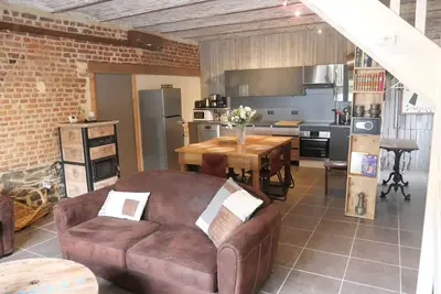 Image de Gîte dans une écurie rénovée avec jardin privé, clim, parking et Wifi