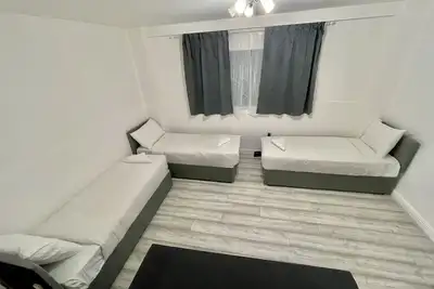 Image de Studio-Standard-Salle de bain privée séparée-Quad