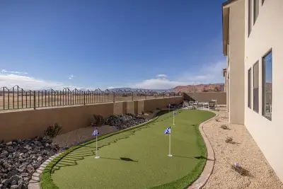 Image de Desert Retreat Located at The Ledges Golf Club *Resort Amenities Included!