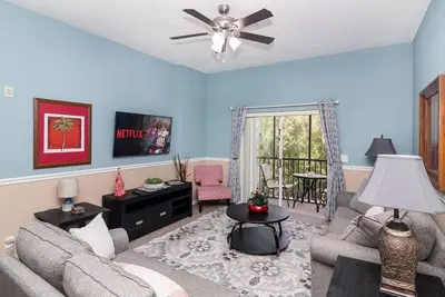 Image de Breezy Day at Bahama Bay | Tons of Resort Amenities!