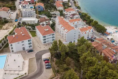 Image de Appartement de vacances Arbanija pour 1 - 4 personnes avec 2 chambres à coucher - Appartement de vac