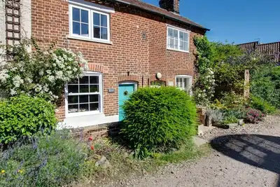 Image de Lime Quay Cottage - Deux Chambres Maison, Couchages 3
