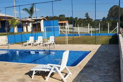 Image de Casa de campo com Wi-Fi e Piscina em Mairinque\/Sp