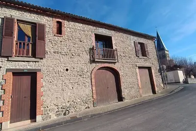 Image de Maison de village à la croisée des chemins 5mn Issoire