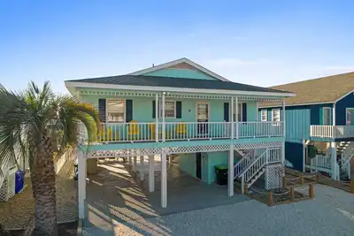 Image de 4 Bedroom Cottage with amazing canal views