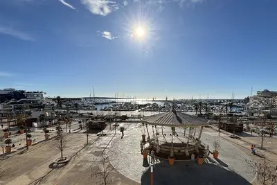 Appartement vue mer, à côté de la mythique Croisette!