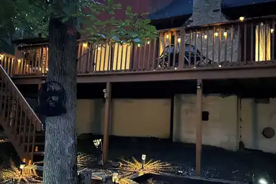 Image de Mountain Cabin, Firepit + Fireplace, Free pool, gym, ski, water sports + more