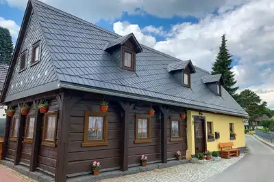 Image de Maison de vacances privée avec Wifi, bain à remous, Tv, terrasse, animaux admis, parking