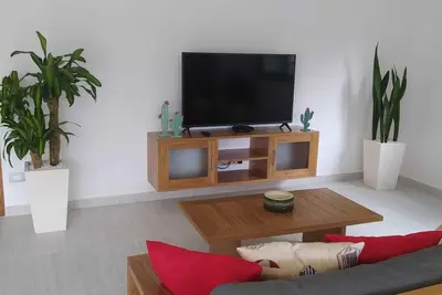Image de lovely 2 beds/king - 5 min from the beach