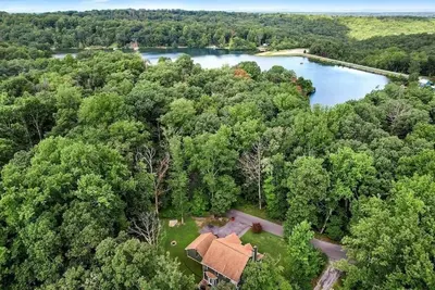 Image de Lake View Retreat - Cottage Near a Peaceful Lake!